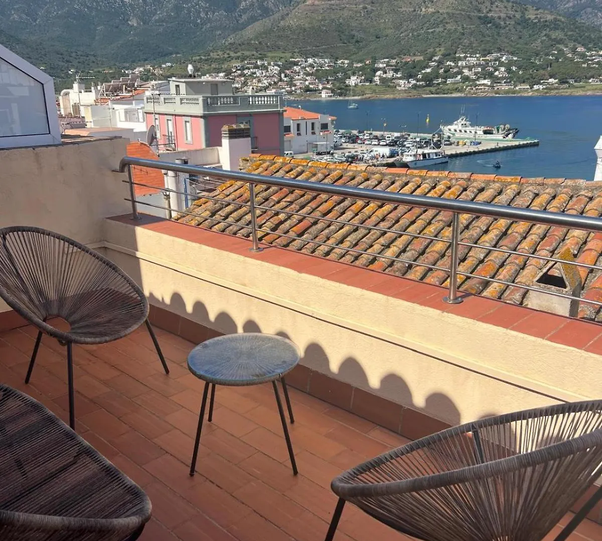 Hotel Hostal Sol I Sombra El Port De La Selva