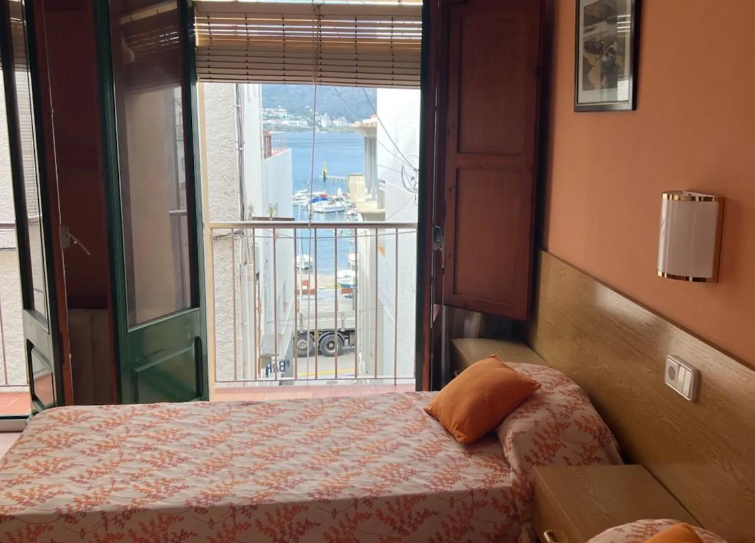 Hotel Hostal Sol I Sombra El Port De La Selva