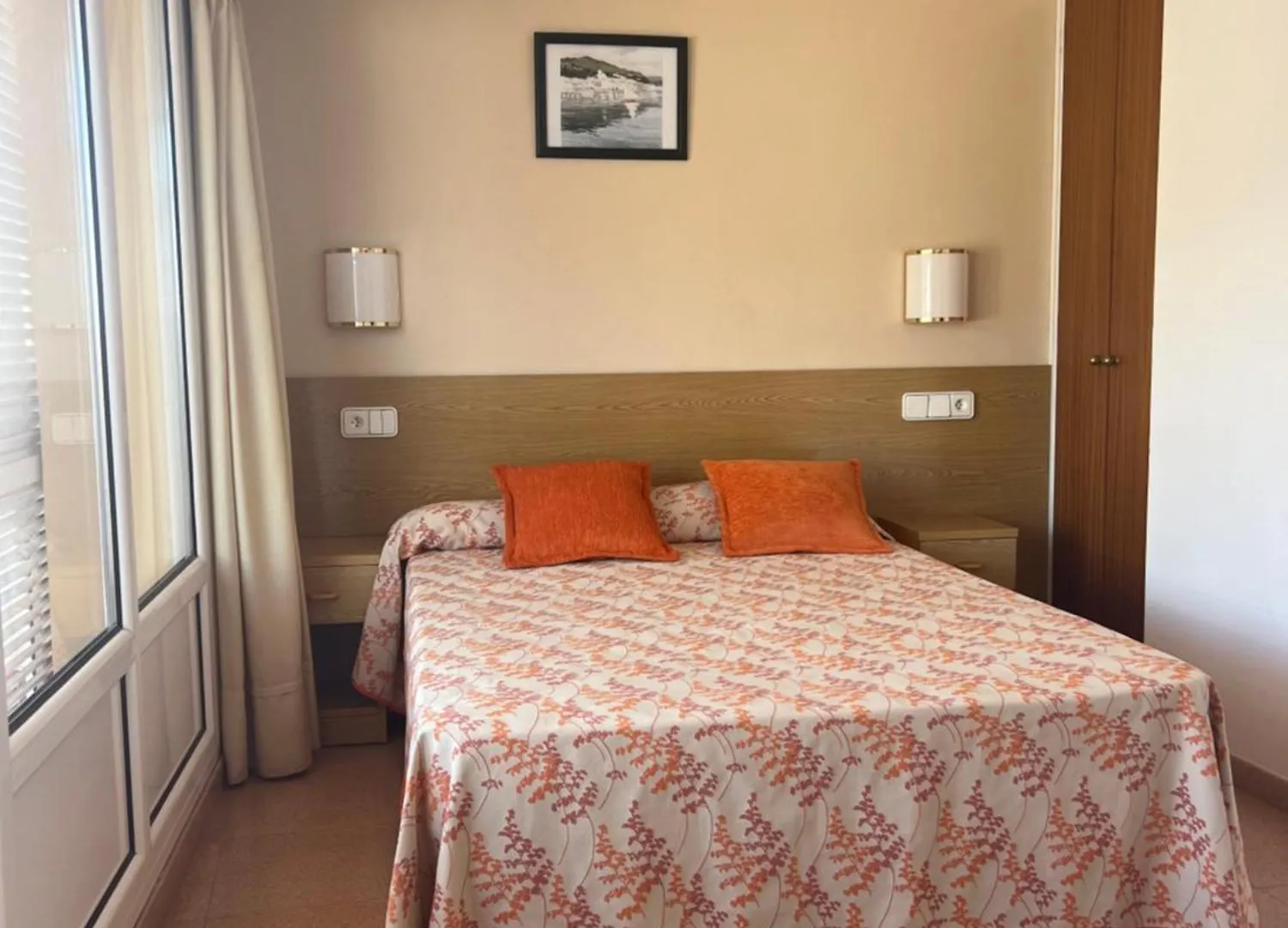 Hostal Sol I Sombra El Port De La Selva 0*,